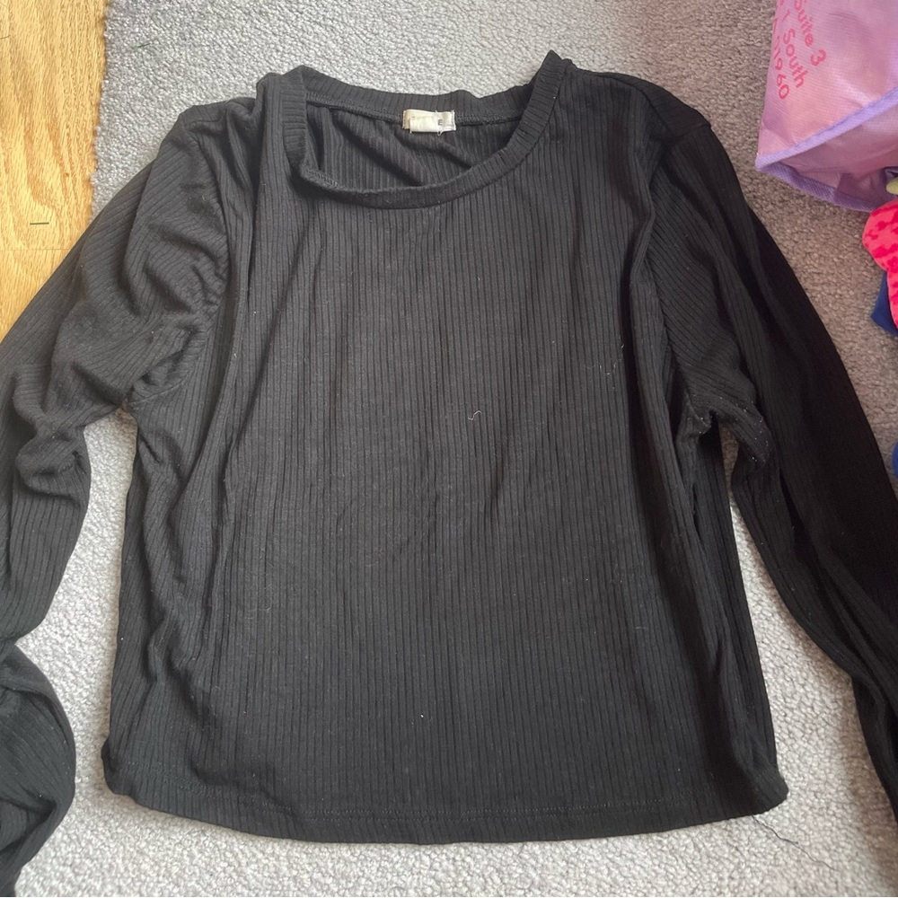 Black cropped Garage top